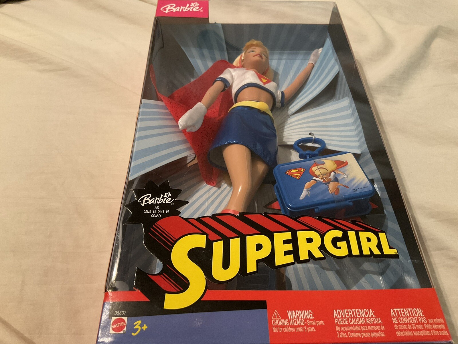 SUPERGIRL DC COMICS BARBIE DOLL SUPER HERO LUNCHBOX KEYCHAIN NEW NRFB B5837