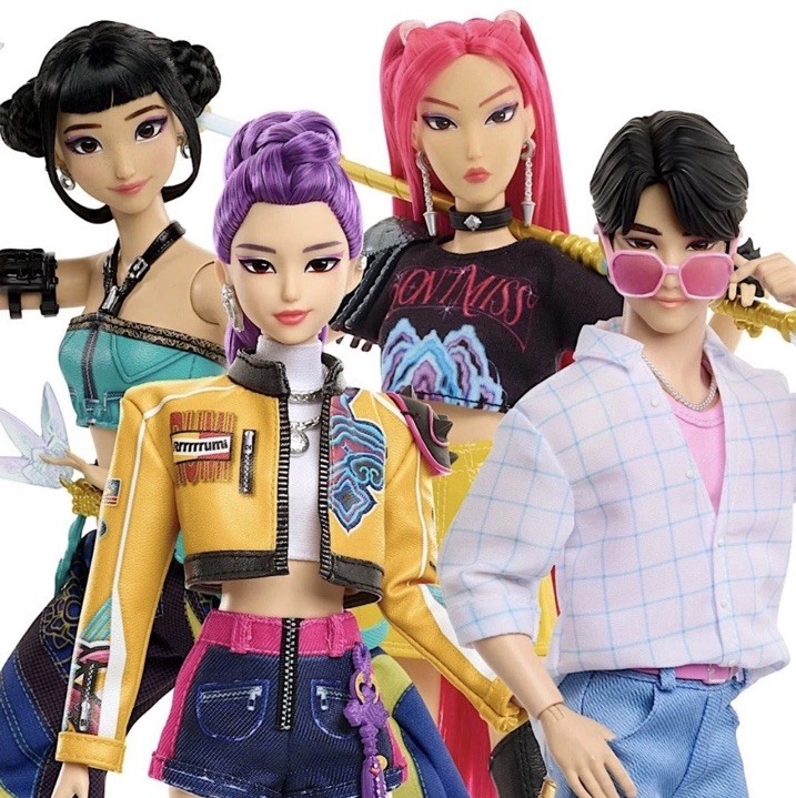 READ Mattel KPop Demon Hunters Set of 4 Rumi Mira Zoey Jinu Dolls NRFB