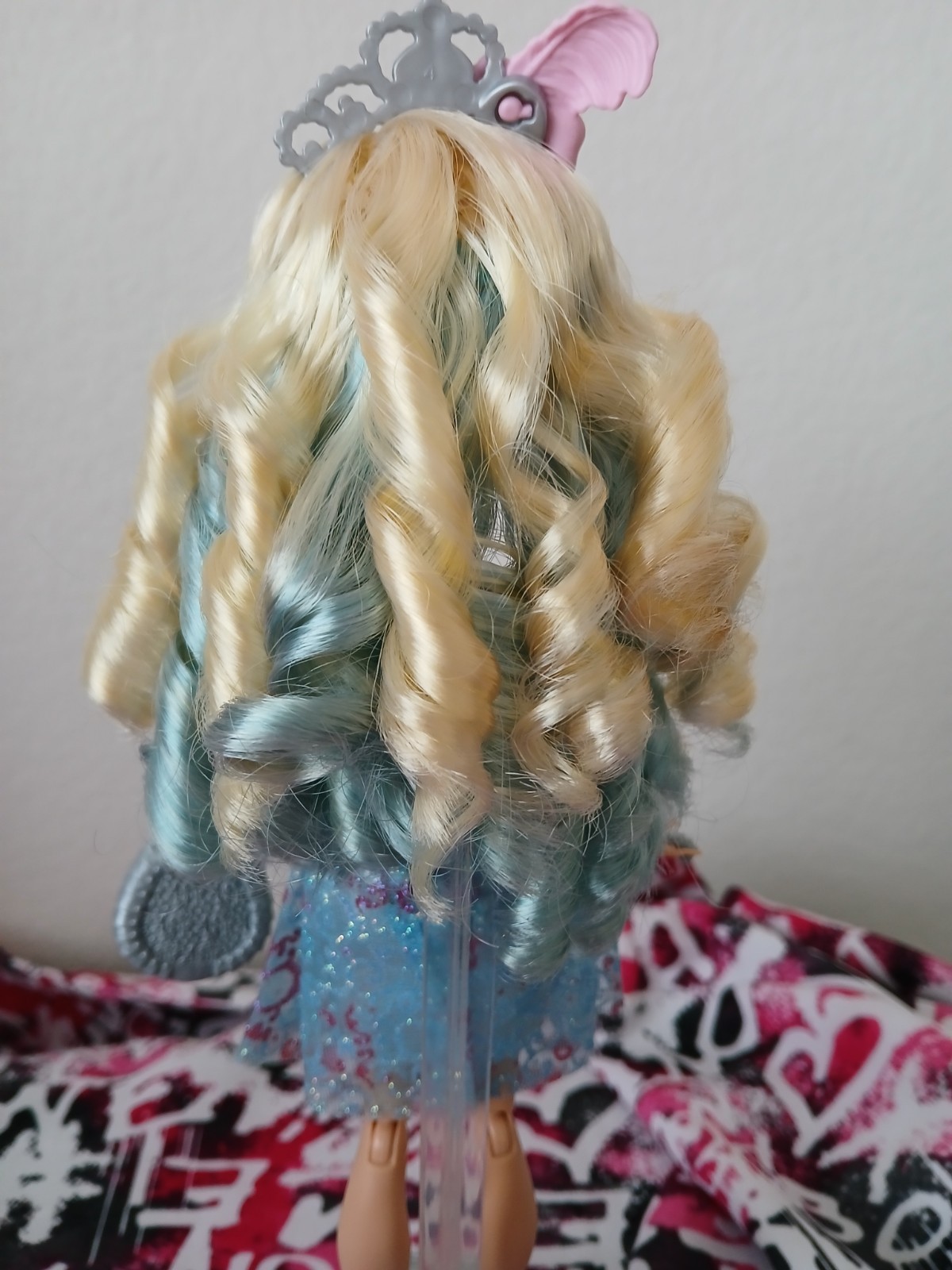 DARLING CHARMING?Ever After High●Wave 1 First Chapter●Loose Doll+Stand●RESTYLED