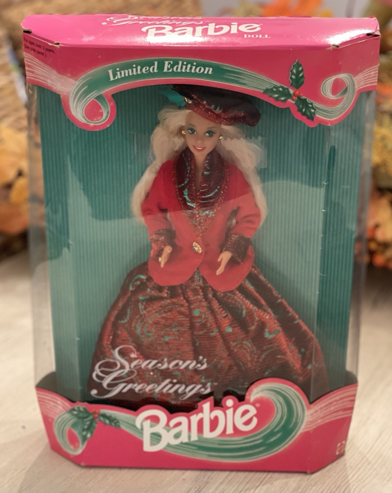 Season’s Greetings Barbie Doll Limited Edition 1994 Mattel 12384 NEW