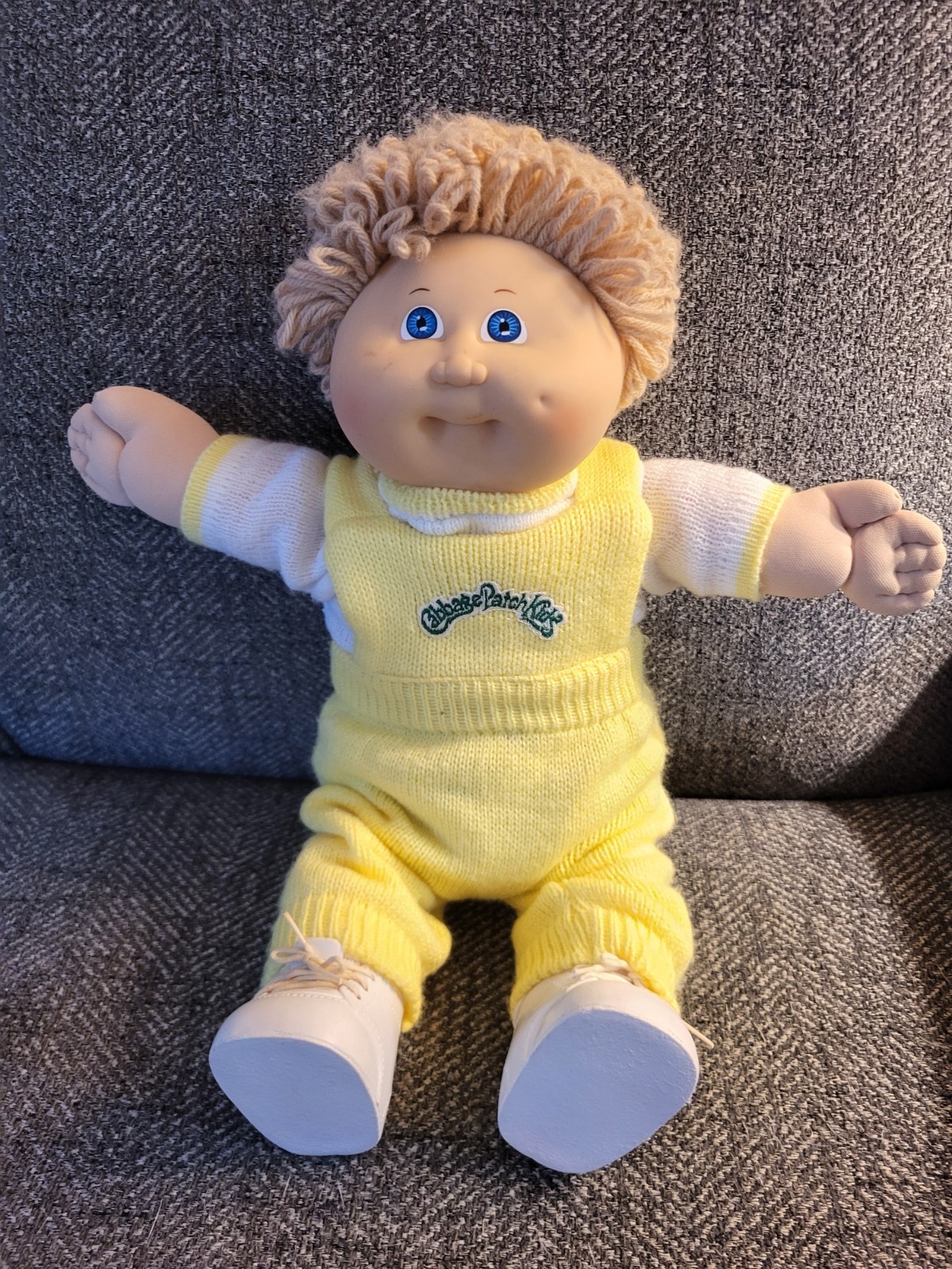Coleco Cabbage Patch Kids Boy Doll Light Brown Hair Blue Eyes Vintage 1985