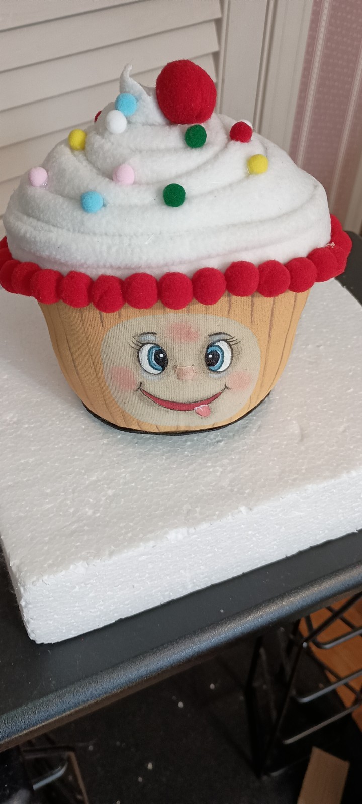 JOE SPENCER- GATHERED TRADITIONS-6.5″H-CLARISSA CUPCAKE ART DOLL -NEW-2026
