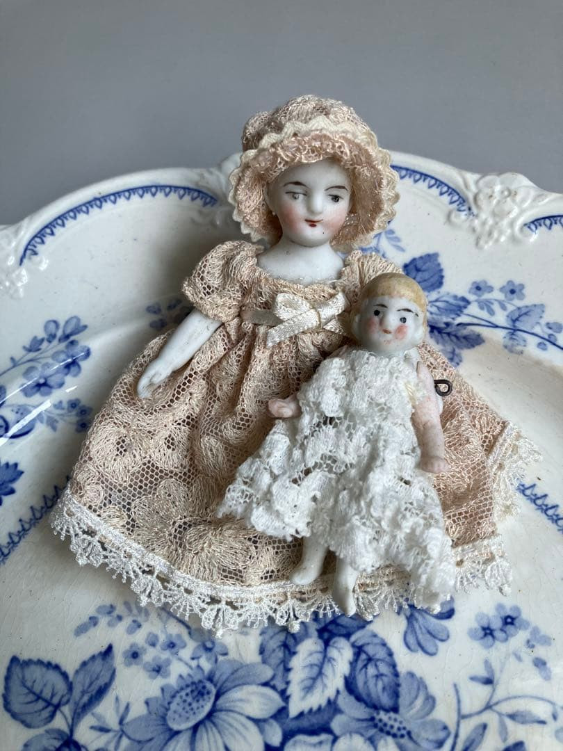 Antique Bisque Doll Set Mignonette All Bisque Mini Dolls 3.5 in 2.4 in Germany M