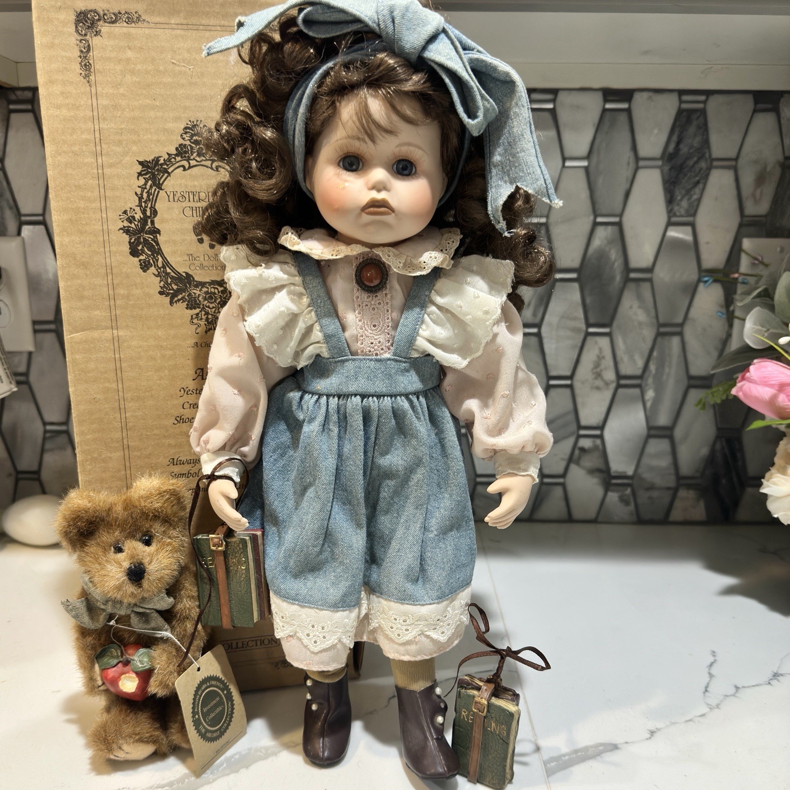LAURA 4903 First Day of School, Boyds Yesterdays’ Doll Collection #8994/12000