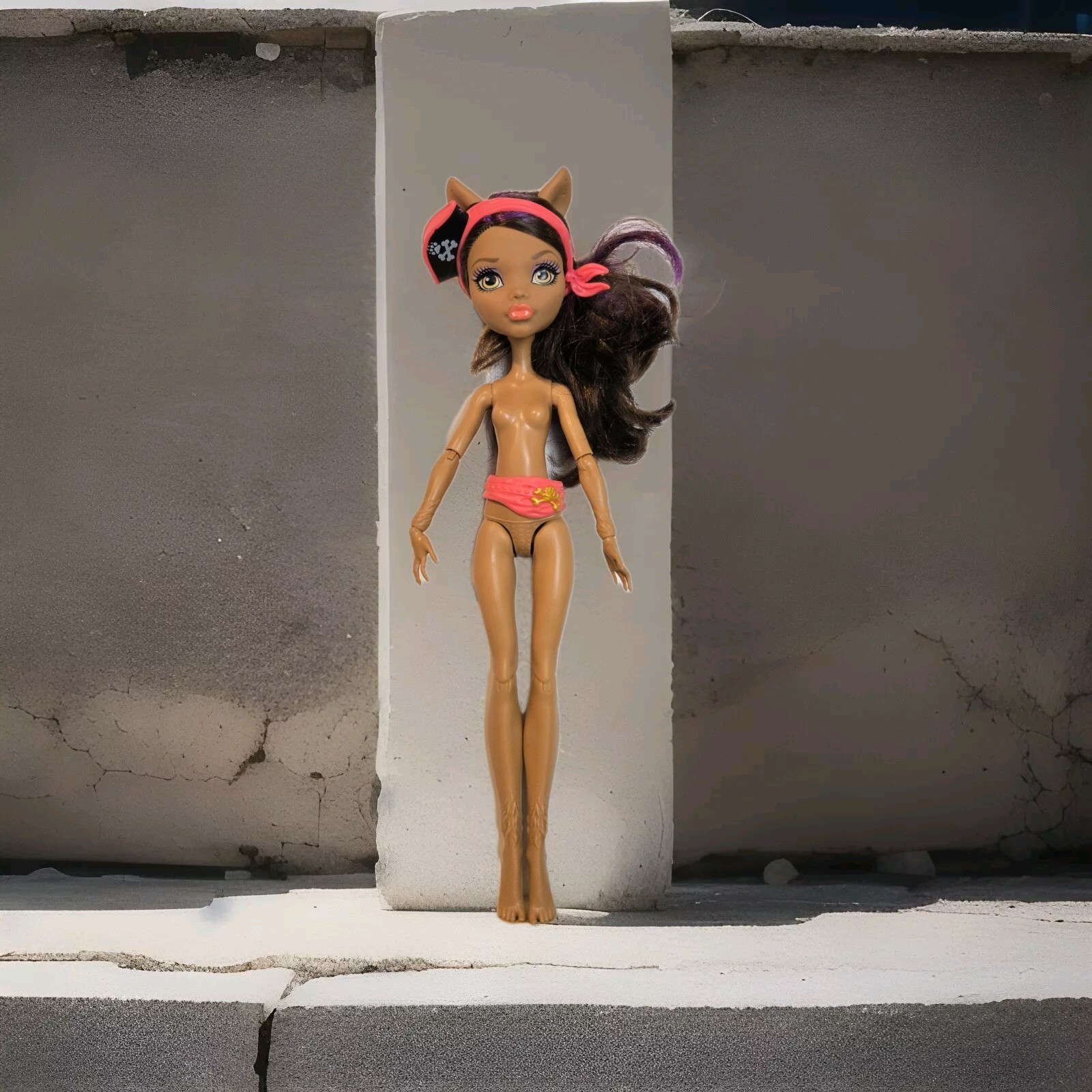 Monster High Shriekwrecked Clawdeen Wolf Doll Mattel. Nude Ooak EUC C266