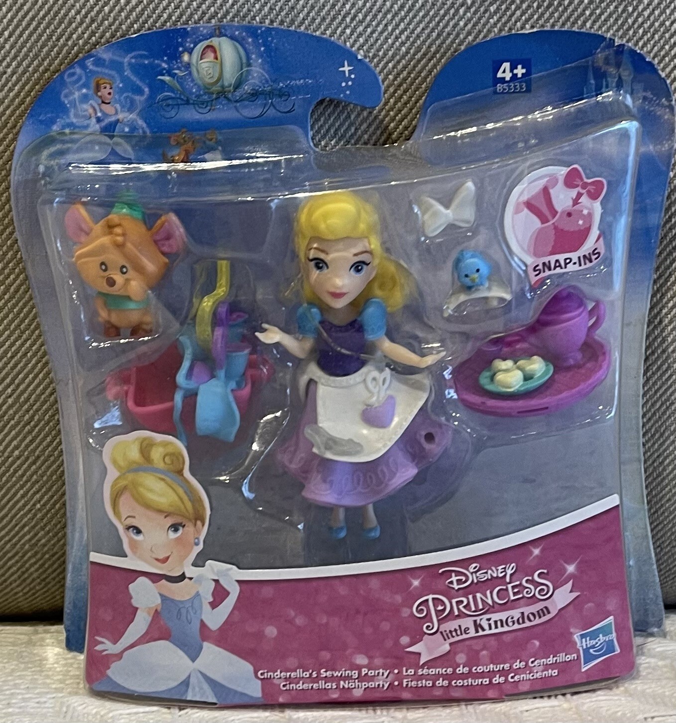 Cinderella and Gus Disney Princess Little Kingdom Sewing Party Small Doll Figure