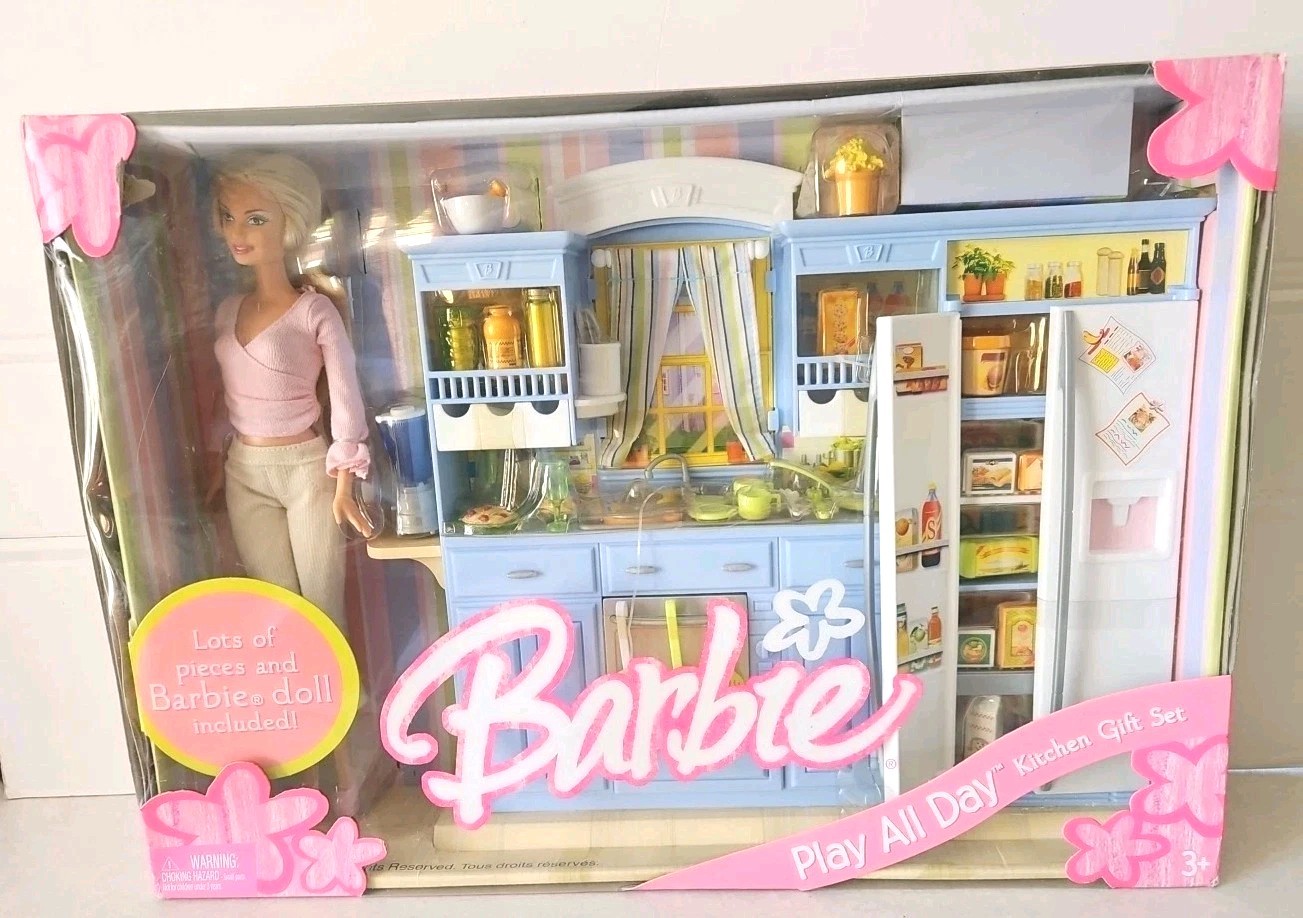 Vtg PLAY ALL DAY KITCHEN GIFT-SET WITH BARBIE DOLL SEALED BOX