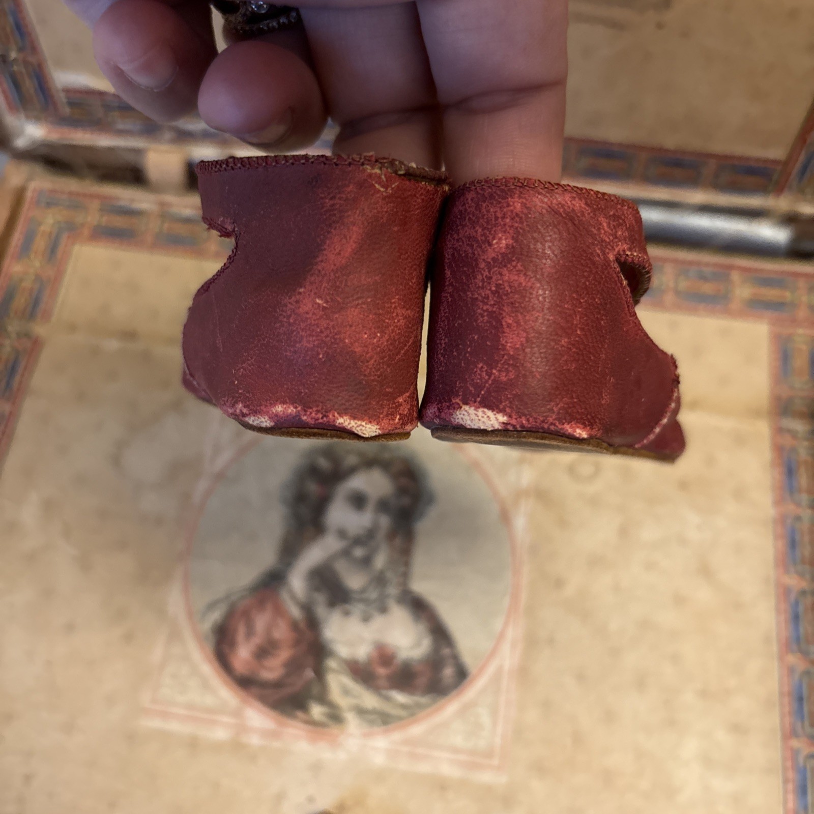 Antique Red Leather Starburst Decorative Toe Buckle Doll Shoes w/Ankle Buttons