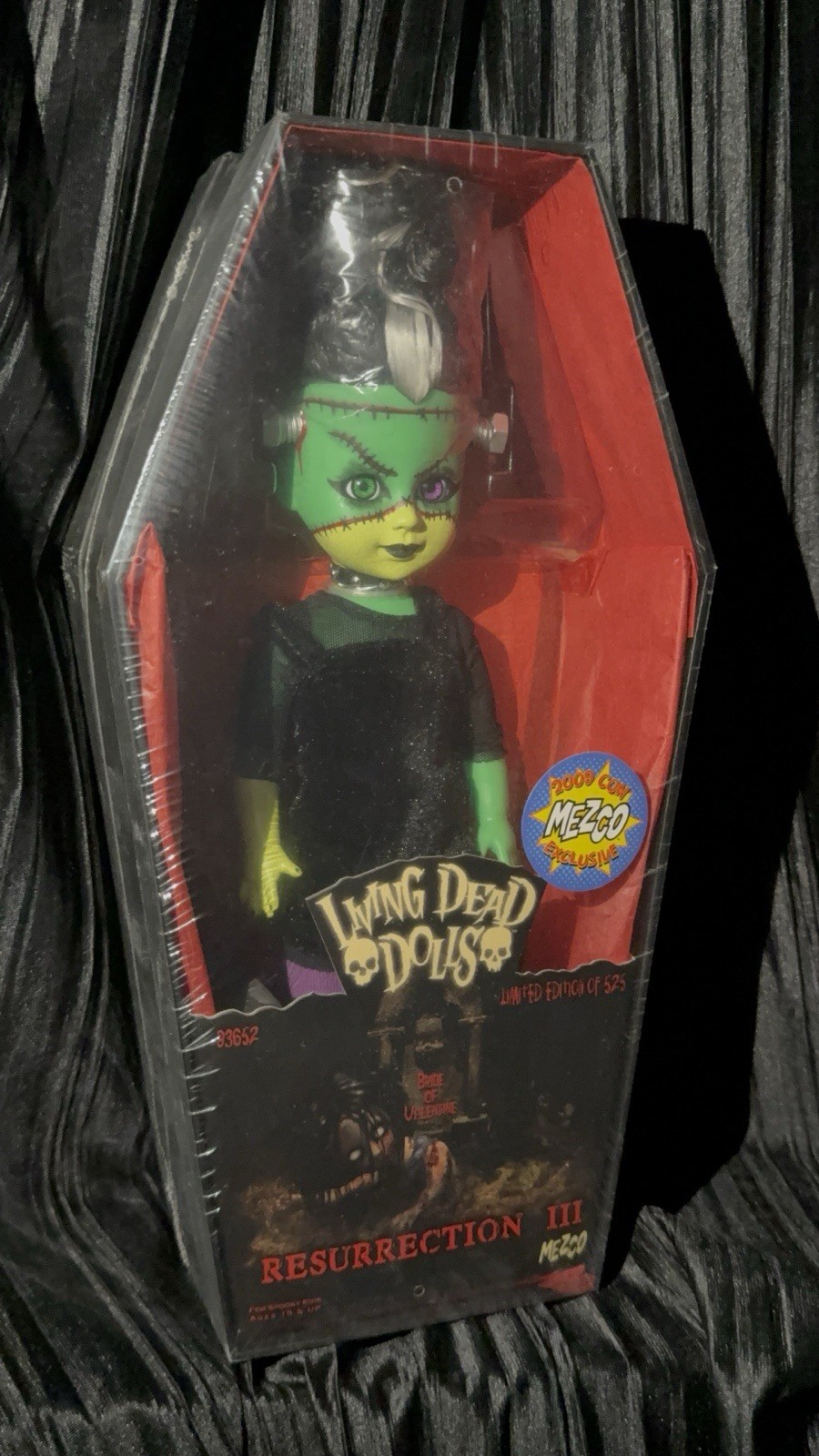 Living Dead Dolls Resurrection Bride of Valentine Res Series 3 Doll sullenToys