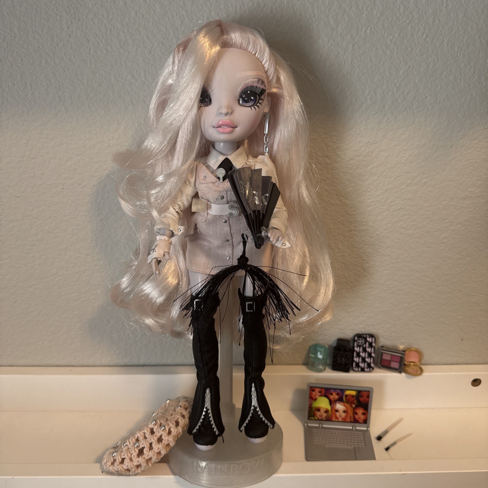 Karla Choupette Doll Shadow High Rainbow High EUC + Extras