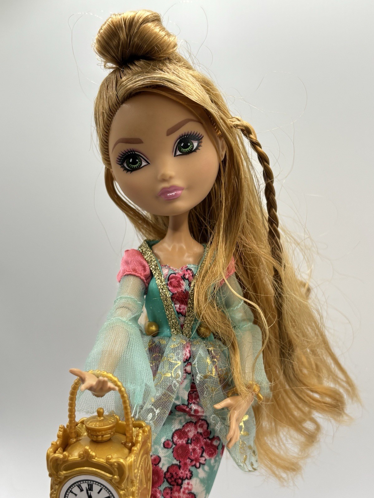 Ever After High Ashlyn Ella First Chapter Doll 11”