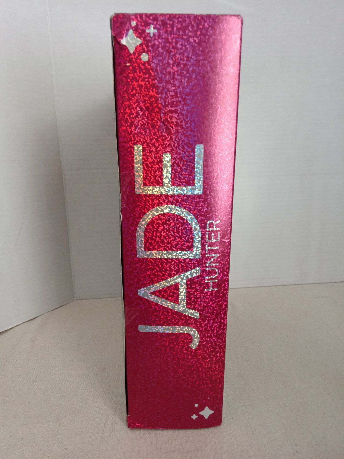 Rainbow High Jade Hunter Slime Kit & Pet 11″ Shimmer Fashion Doll NIB Box Damage