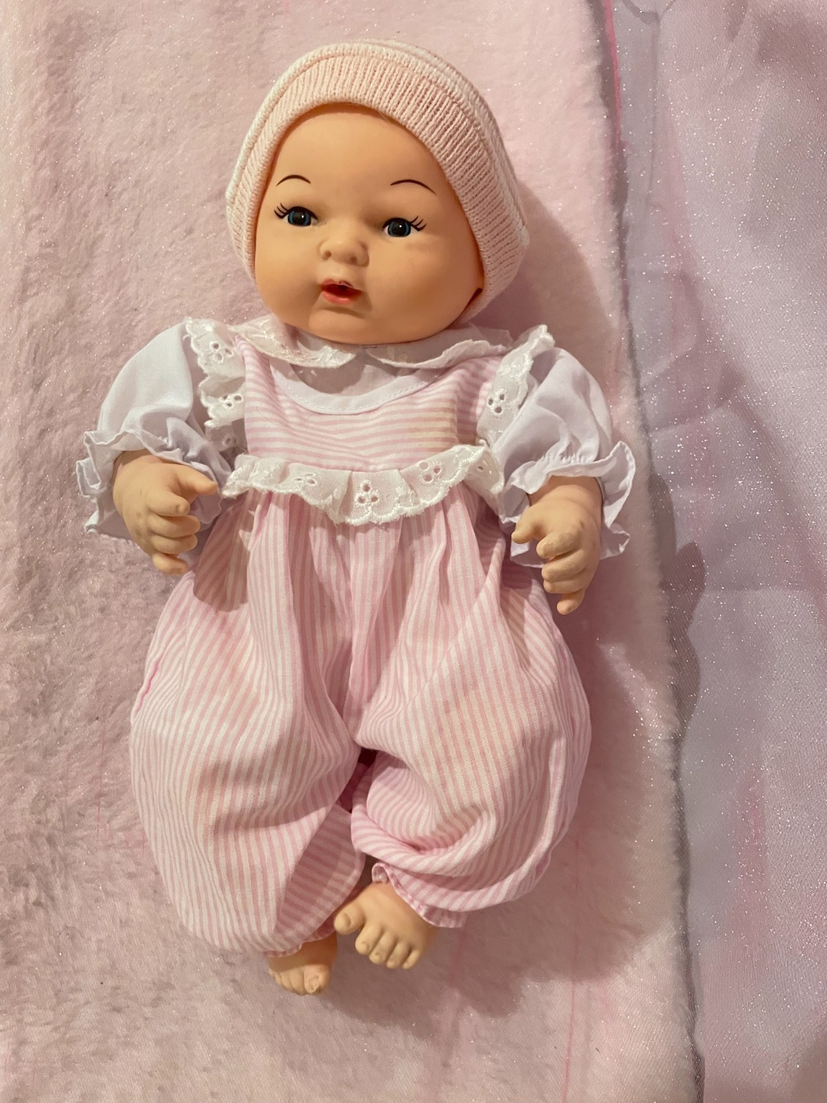 1982 Vintage Playmates Baby Doll Soft Rubber & Vinyl Drinks Wets Hong Kong 12″