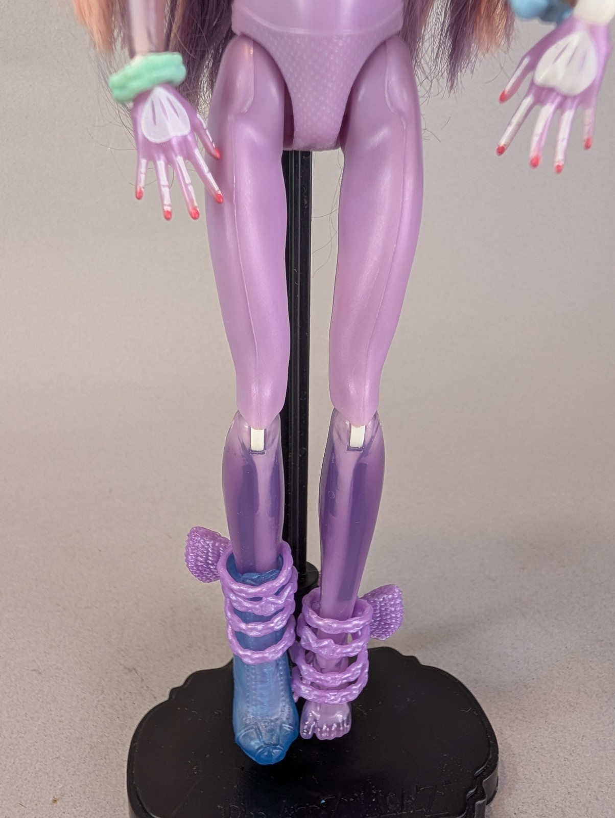 Monster High Haunted Student Spirits River Styxx Doll