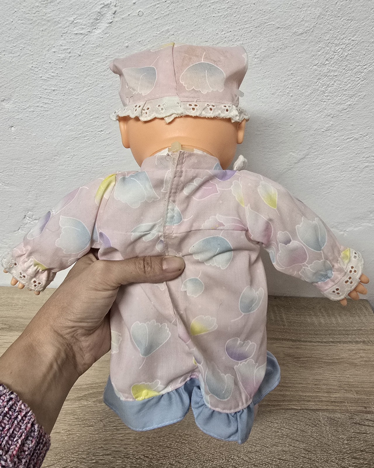 Cute plastic doll GDR doll 33 cm sleep eyes collector Vintage