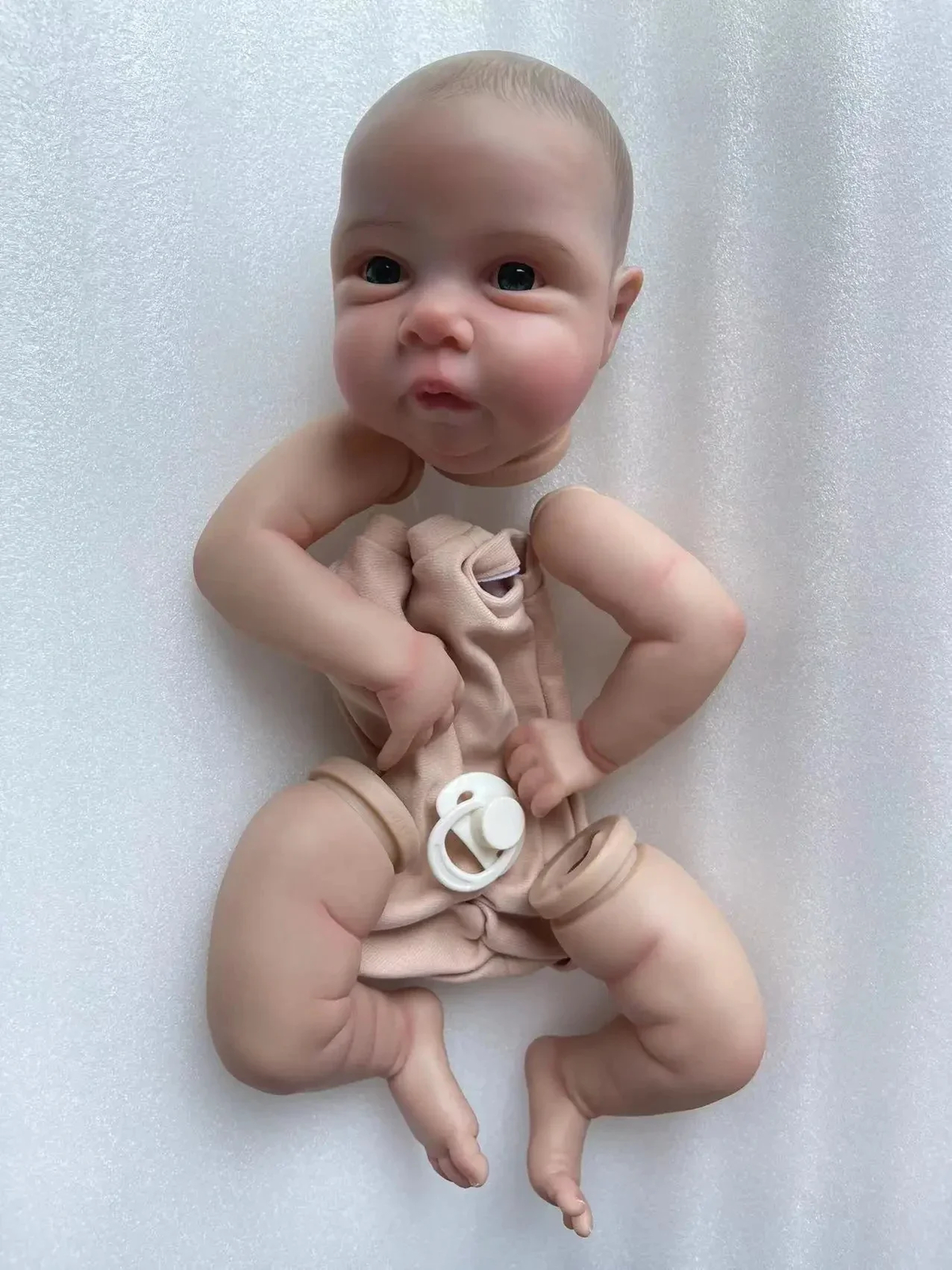 19″ Painted Reborn Doll Kit Vinyl Parts Unassembled Newborn with Cloth Body Gift