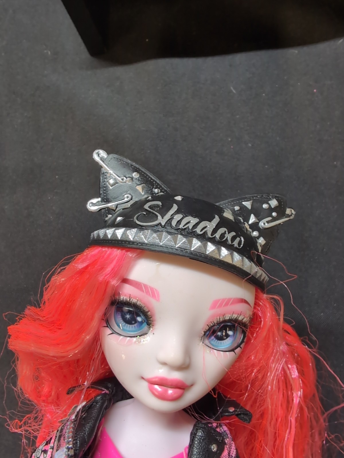 Rainbow Vision Shadow High Neon Shadow-Mara Pinkett Fashion Doll MISSING HAND