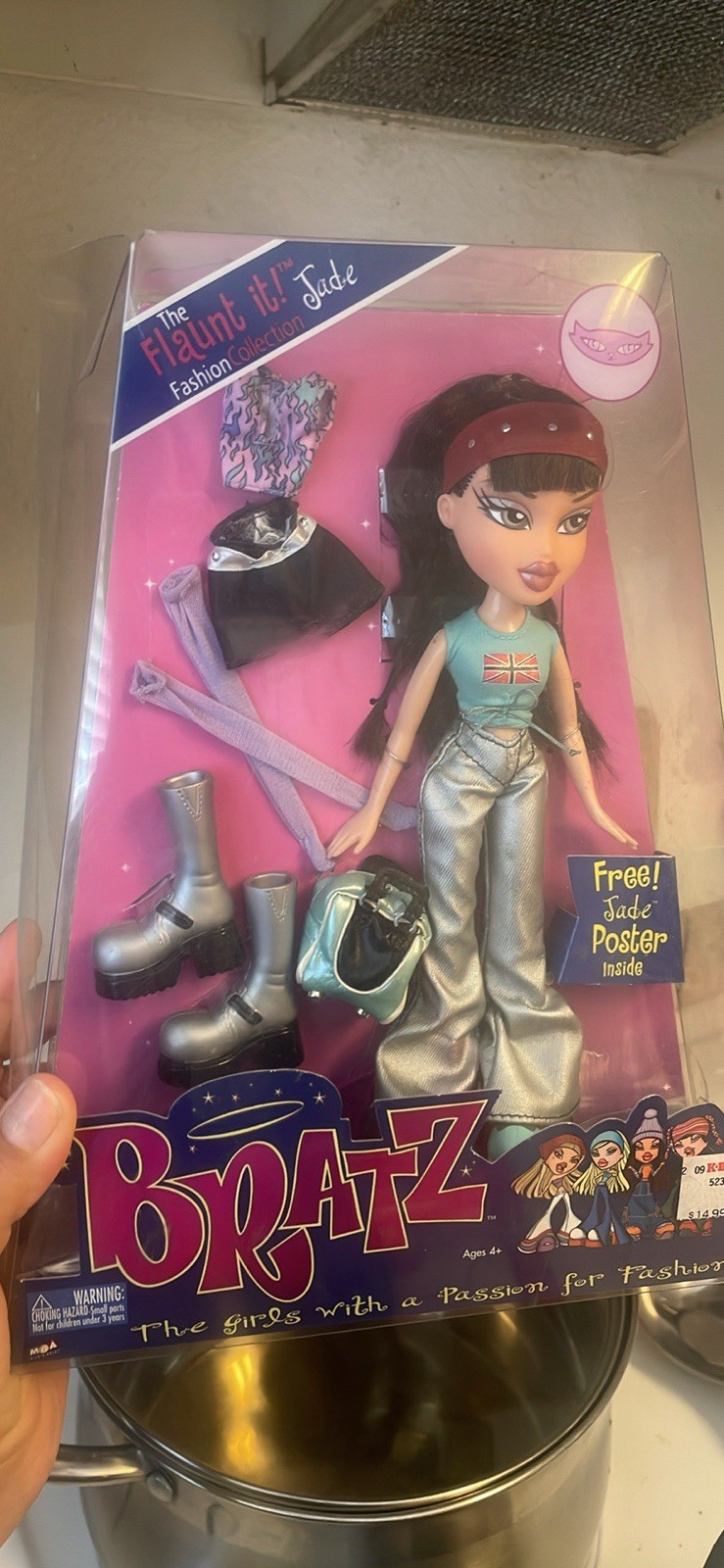 Bratz Jade Fashion Collection 10in Doll Set Removable Clothes Unopened