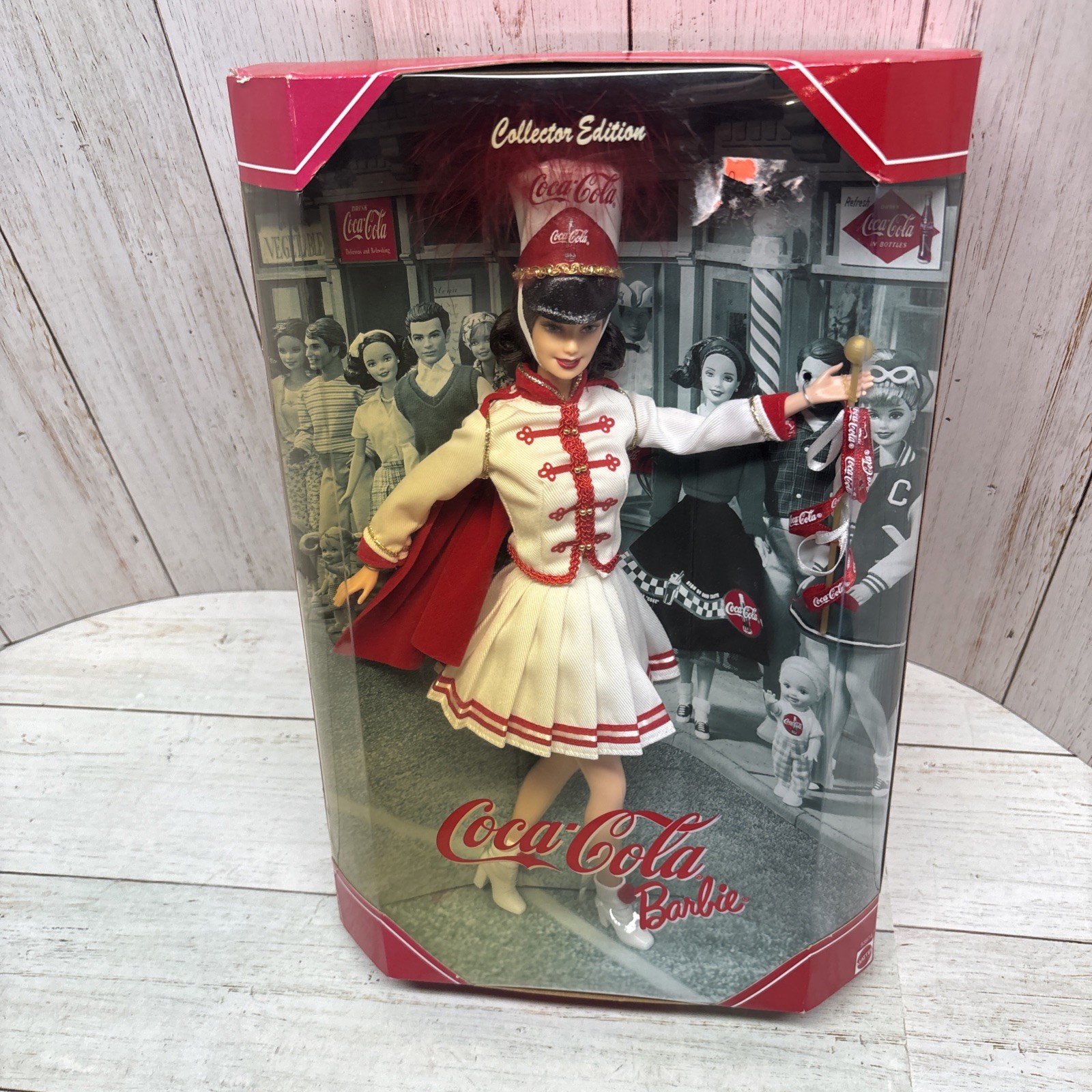 BARBIE DOLL COCA COLA MAJORETTE COLLECTORS EDITION #53974 2001 STILL IN BOX