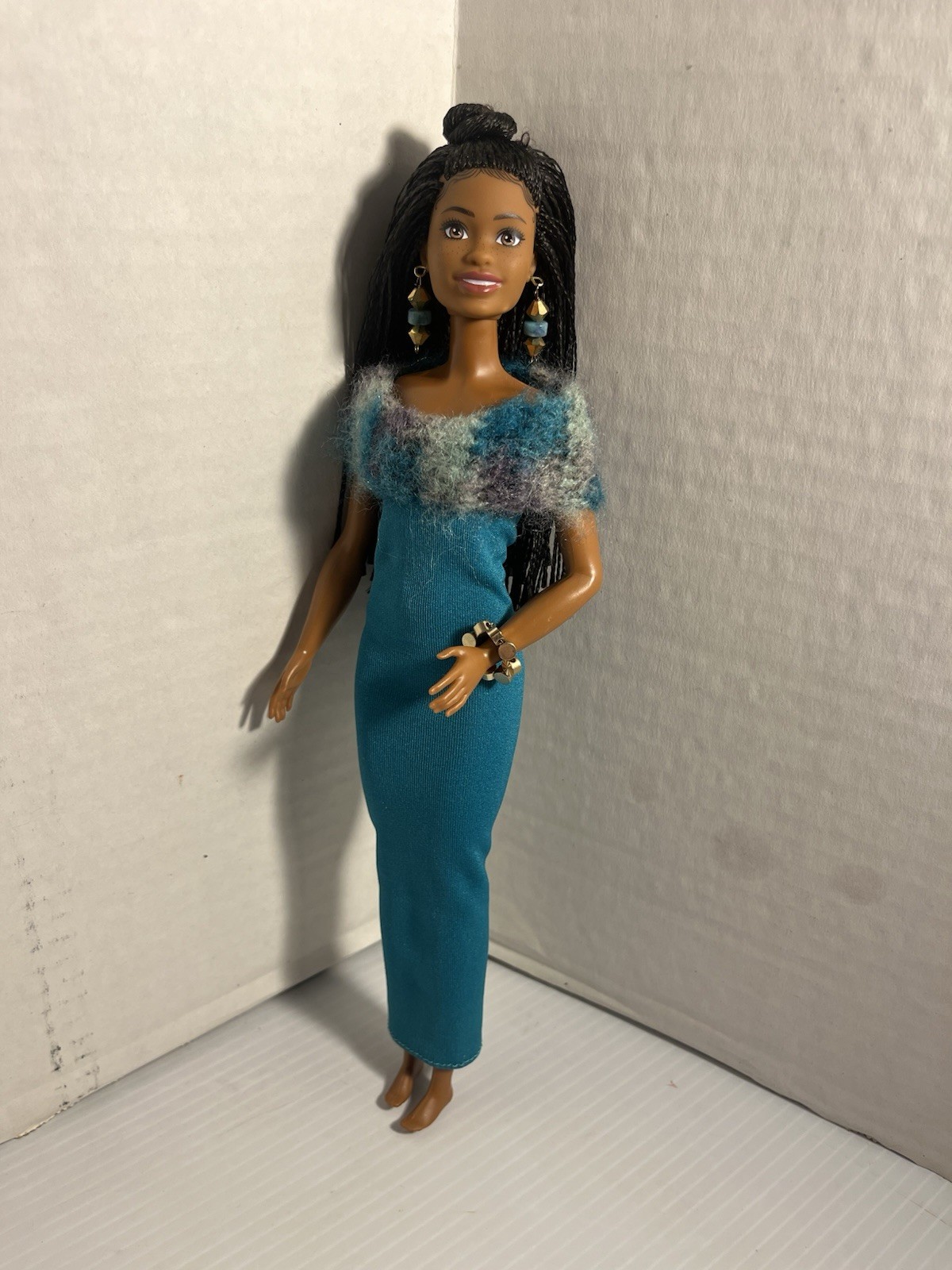 Mattel Barbie fashionistas African American Doll black OOAK earrings & bracelet