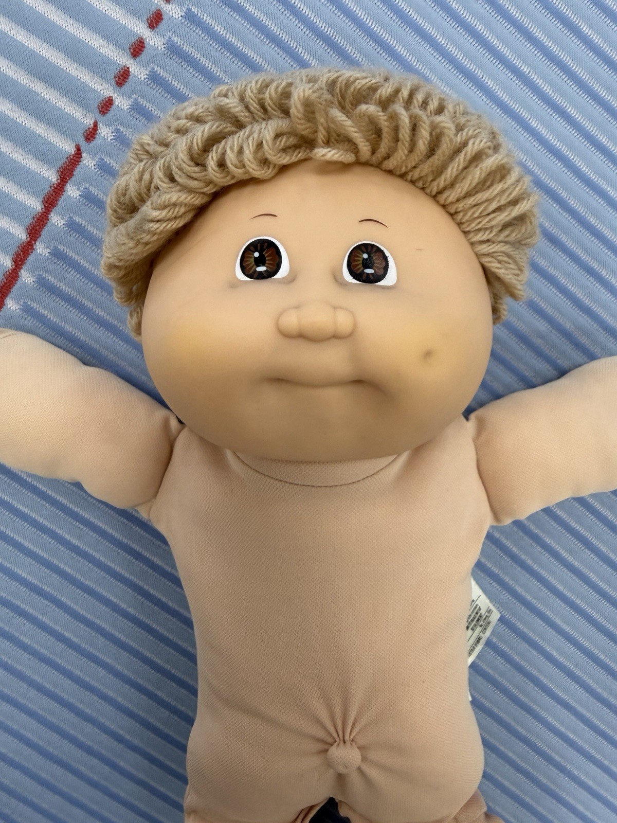 Cabbage Patch Kids Doll Tsukuda Boy Brown Eyes Tan Hair Teddy Bear Outfit