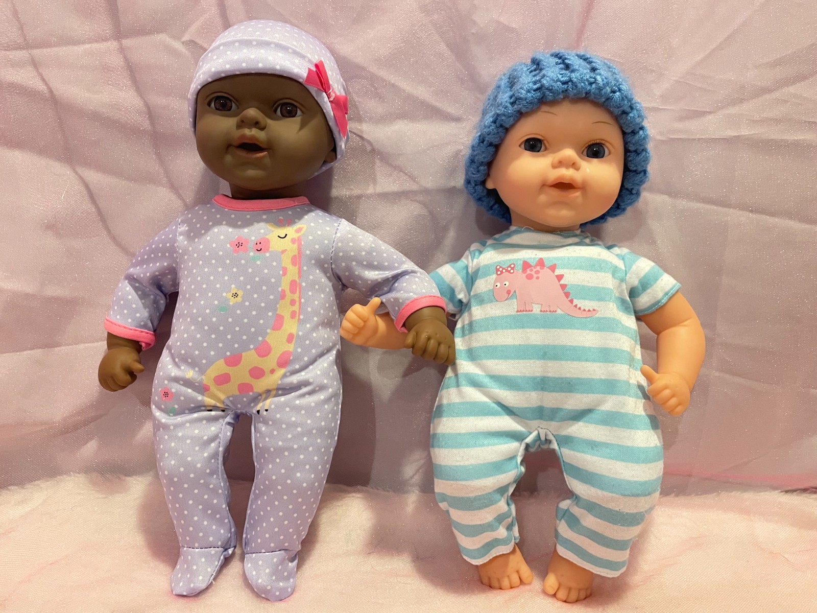 Lot of Two GI-GO Toys Baby Doll 13″ Vinyl Soft Cloth Body