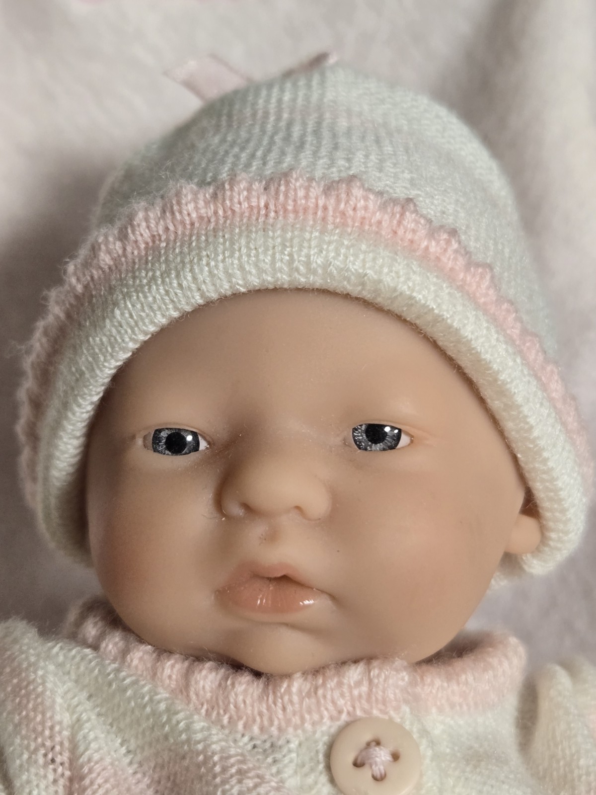 Vintage 1992 For Keeps! Berengeur 9.5″ Baby Girl Doll-Soft Vinyl-In Box #18420