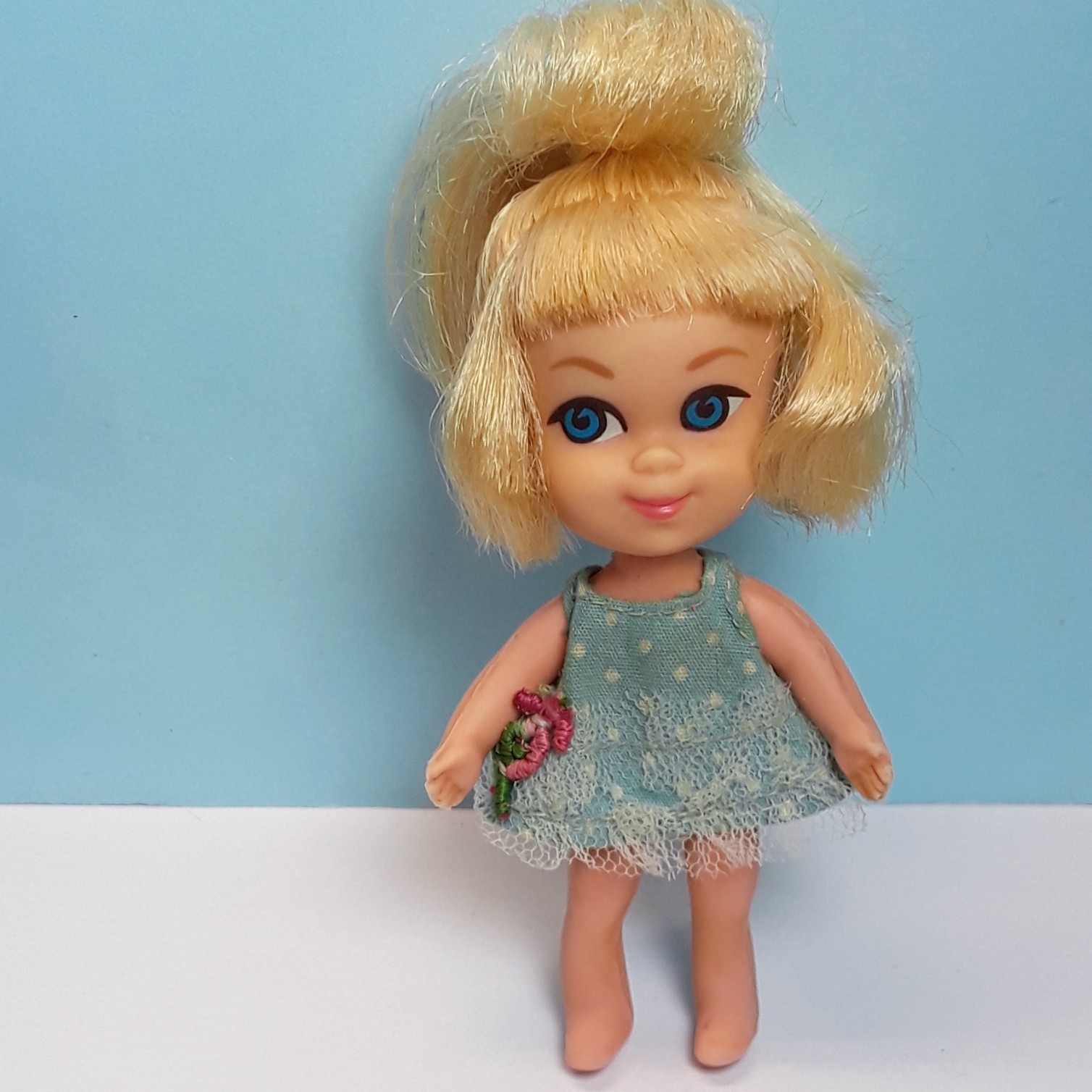 Vintage Mattel Liddle Kiddles GRETA GRIDDLE Doll, Outfit, Table, Chairs+