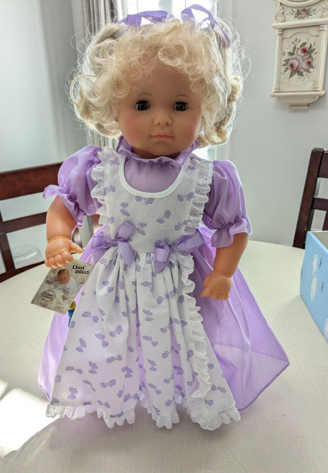 Vintage Lissi Collectible Doll, Rare!!, Limited Issue, Signed, 1993 NIB
