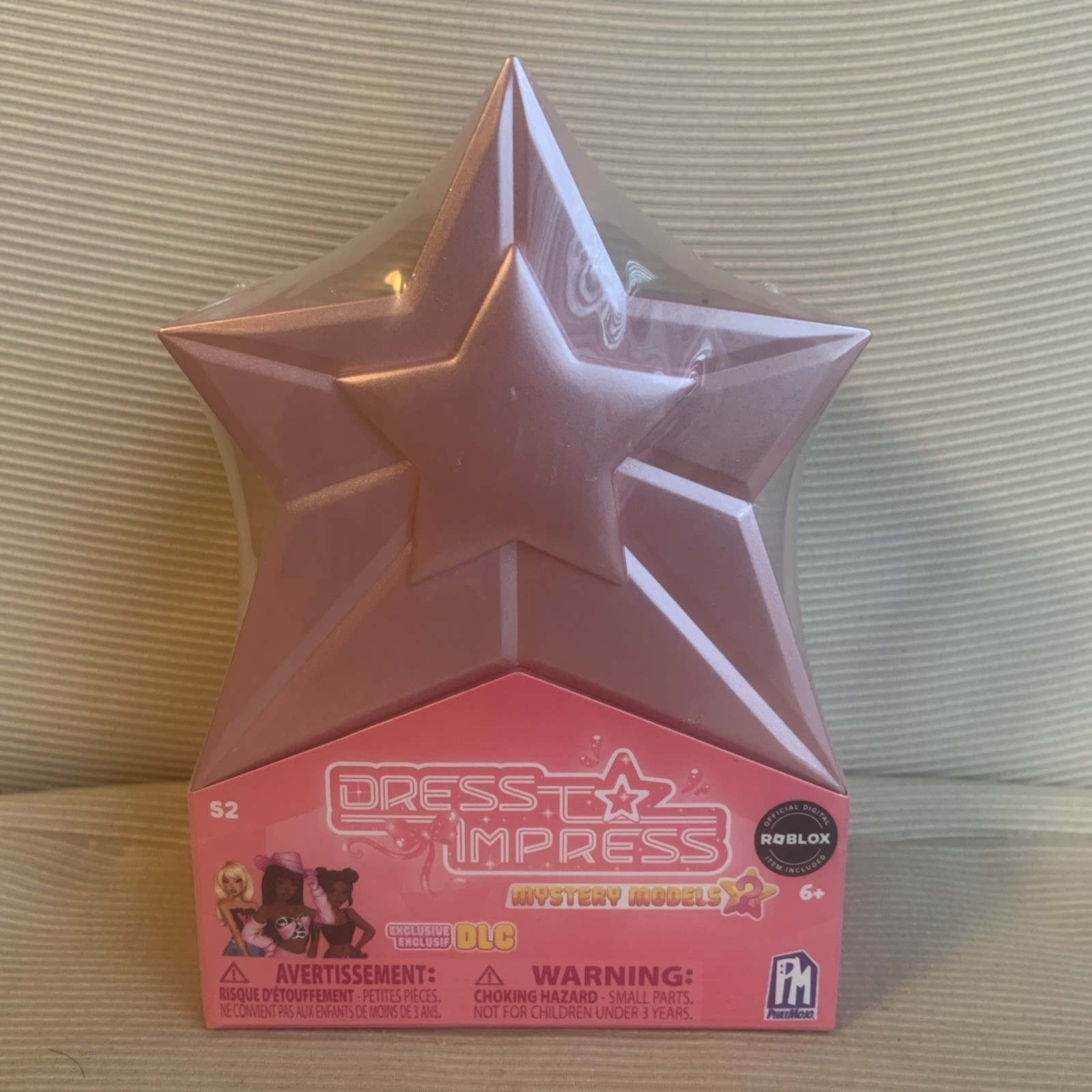 DRESS TO IMPRESS Pink Star Series 2 Mystery Models Doll SEALED New In Package