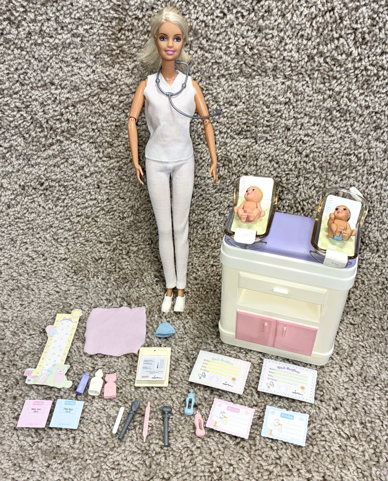Barbie Happy Family Baby Doctor Doll & Table 2002 Midge #56726 ALMOST COMPLETE