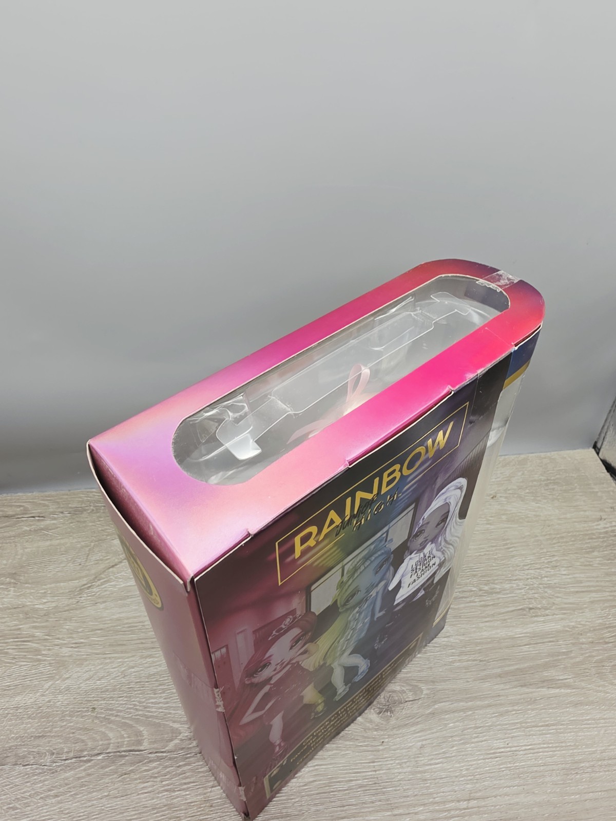 Rainbow High Bella Parker Junior High Pink Fashion Doll MGA – New in Box
