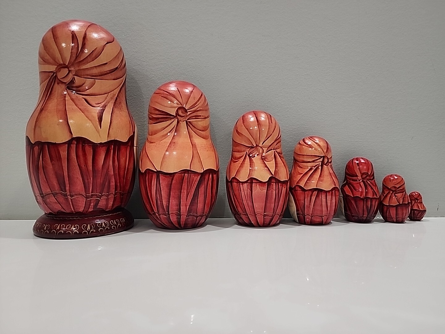 Matryoshka Nesting Dolls ~ Maiden ~ 7 Pc ~ Russian ~ Holiday Christmas ~ Signed