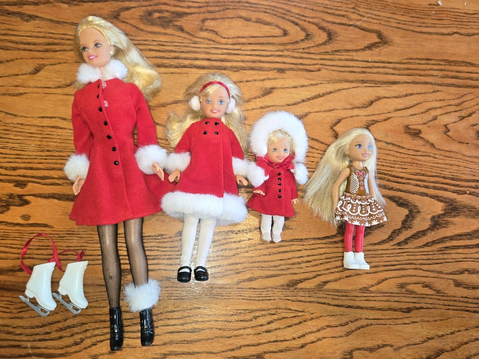 Barbie Holiday Sisters Barbie, Kelly, Stacie 1999 & Gingerbread Chelsea 2016