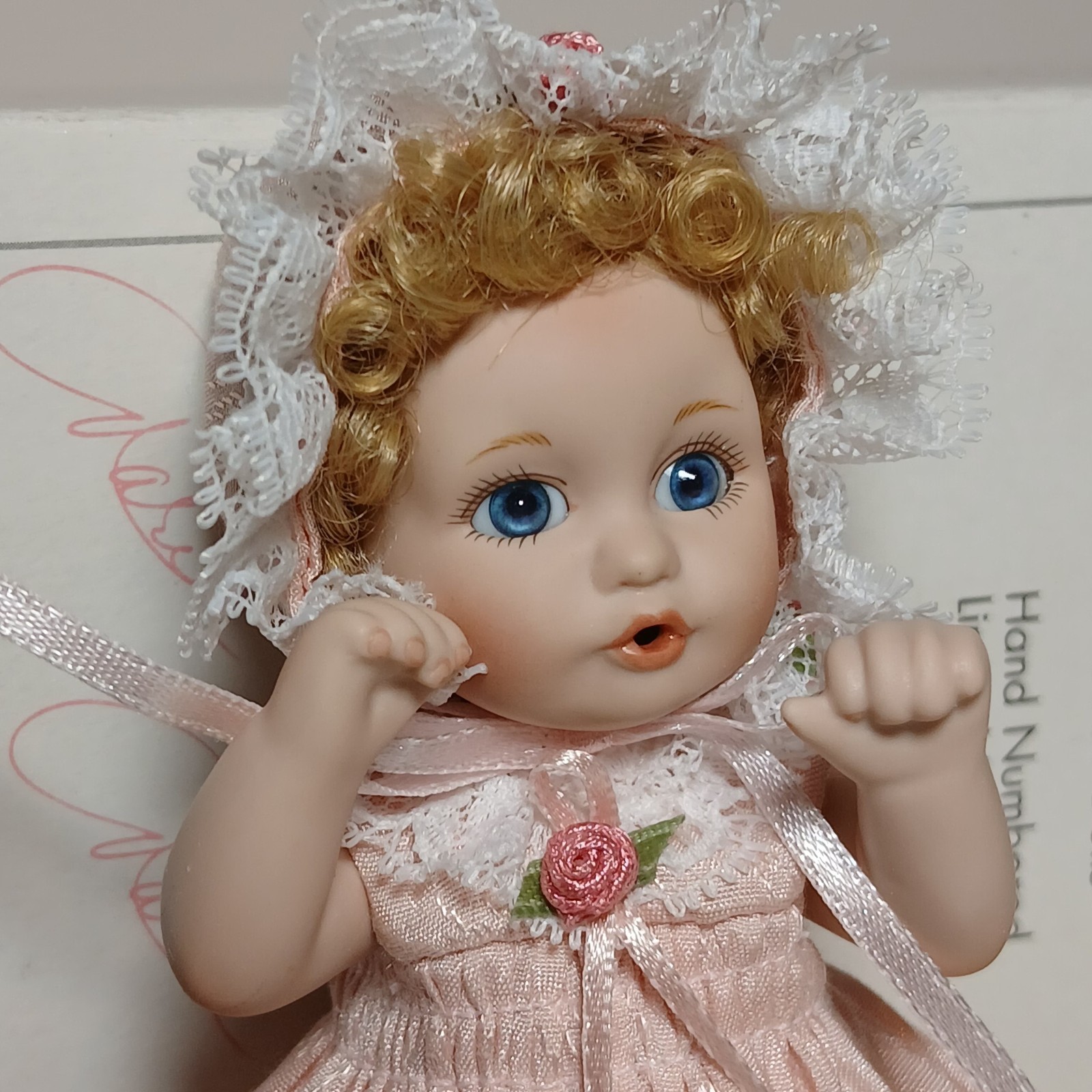 Marie Osmond Porcelain Doll – Lil’ Puddin – With Box Petite Amour Toddlers 1998