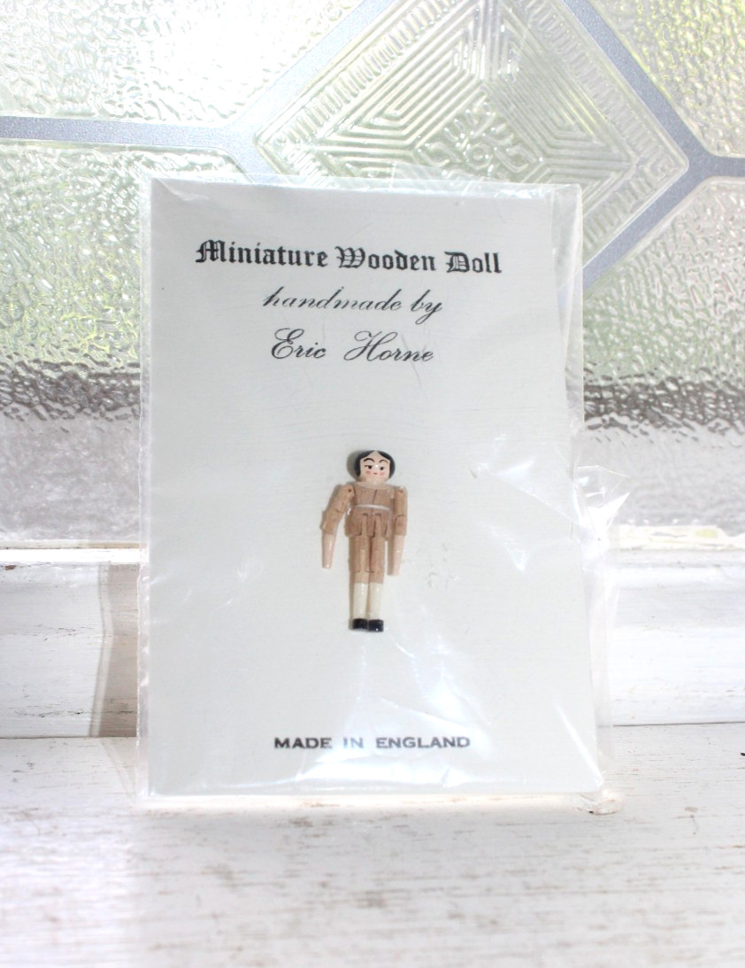 Rare Eric Horne Miniature Wood Peg Doll 1″