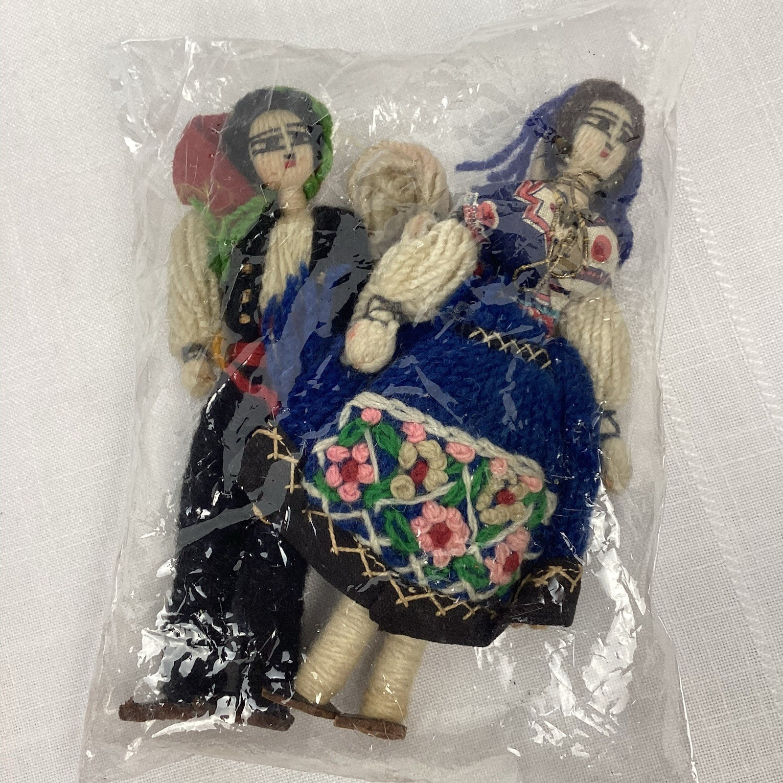 Portugal Sintra Folk Art Dolls Handmade Yarn Doll Man & Woman 6″