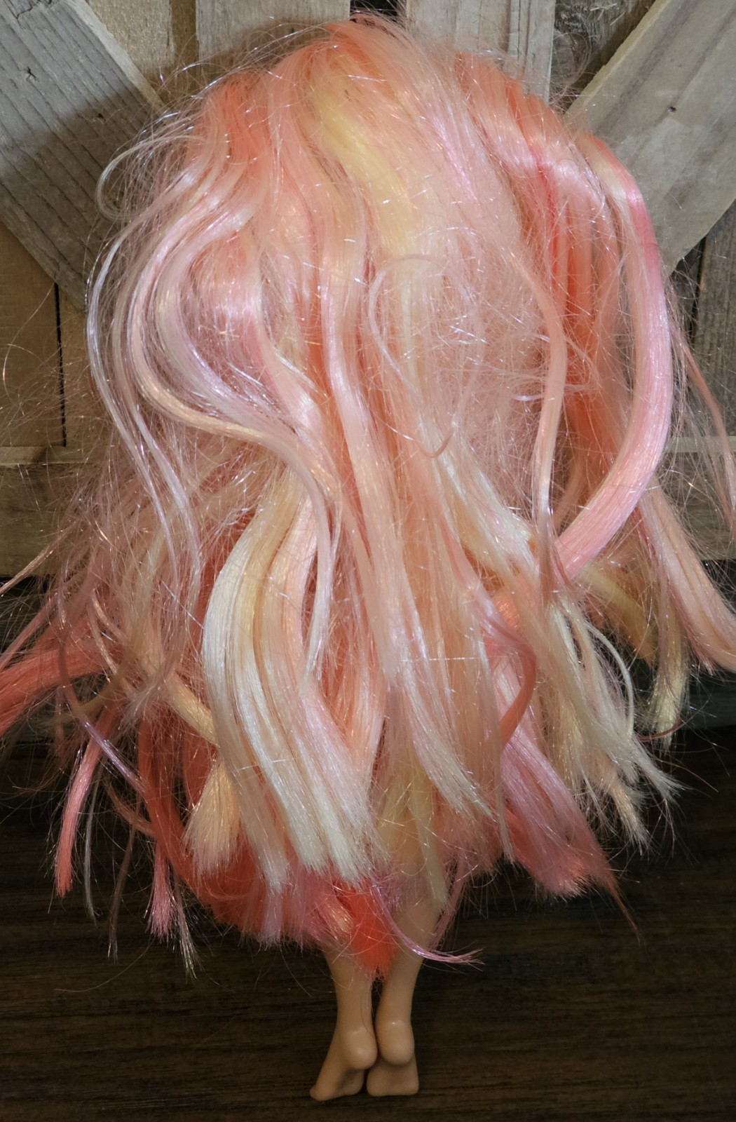 Rainbow High Pacific Coast Simone Summers Doll Peach Pink Hair Nude No Outfit