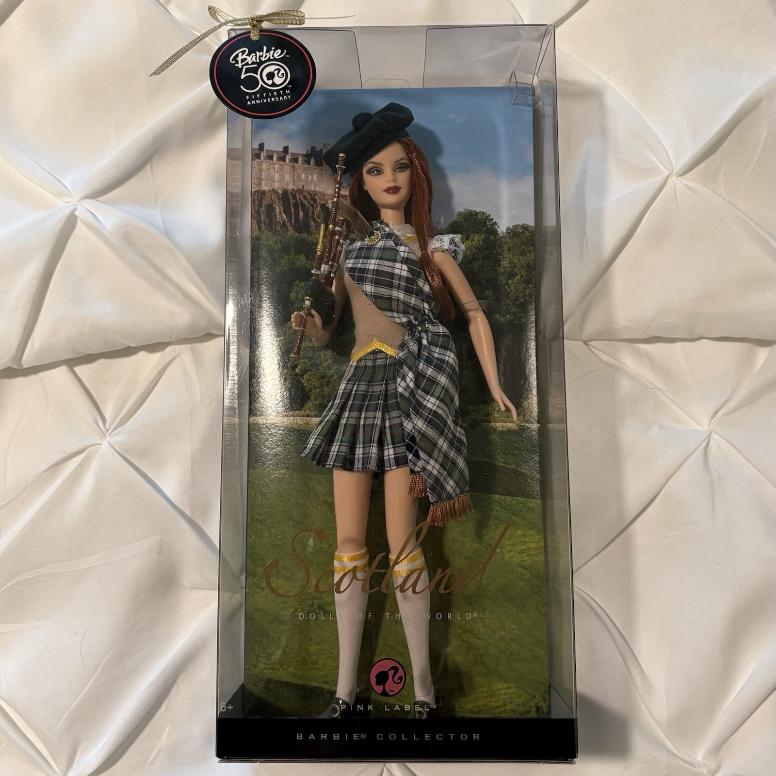 Mattel 2008 Pink Label Dolls of the World Collection Scotland Barbie NRFB