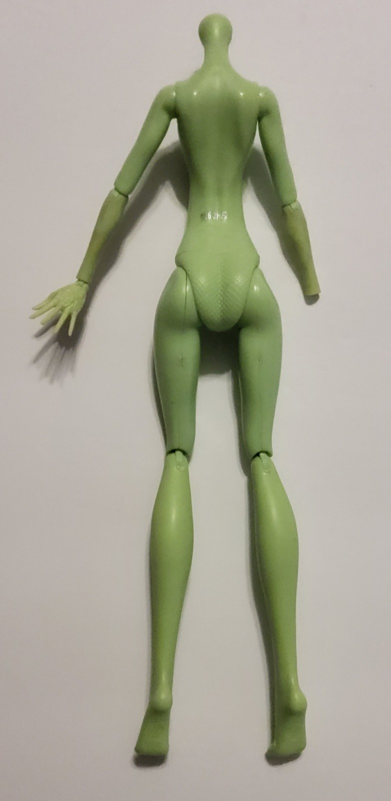 Monster High G1 Venus McFlytrap Replacement Doll Parts