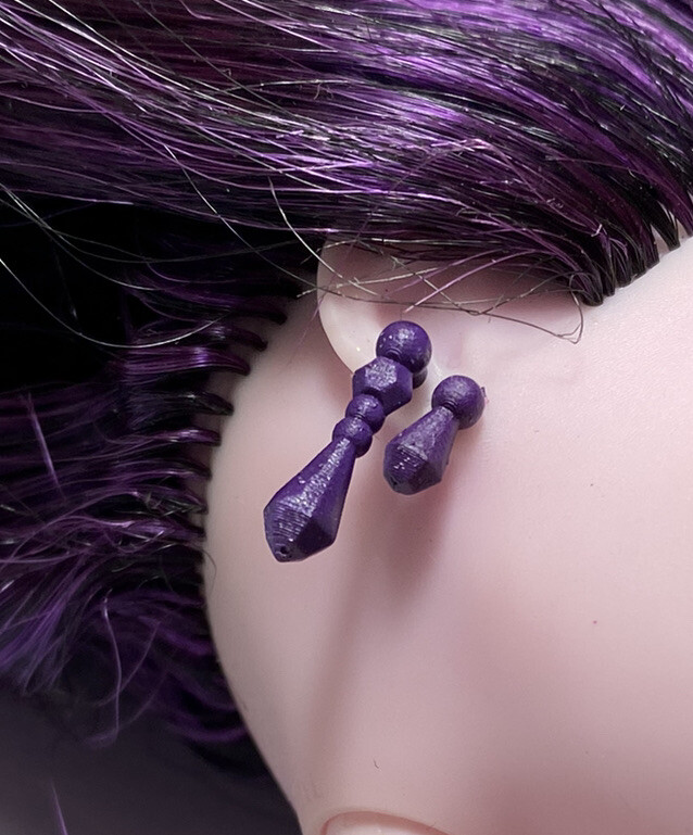 MONSTER HIGH Elissabat 1st First Wave Frights Camera Action Earrings X2 Pairs