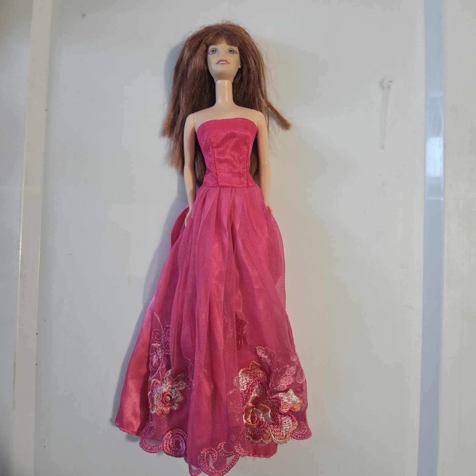 Barbie Midge 1998 Red Rooted Hair Green Eyes TNT Bendable Knees Smile Mattel