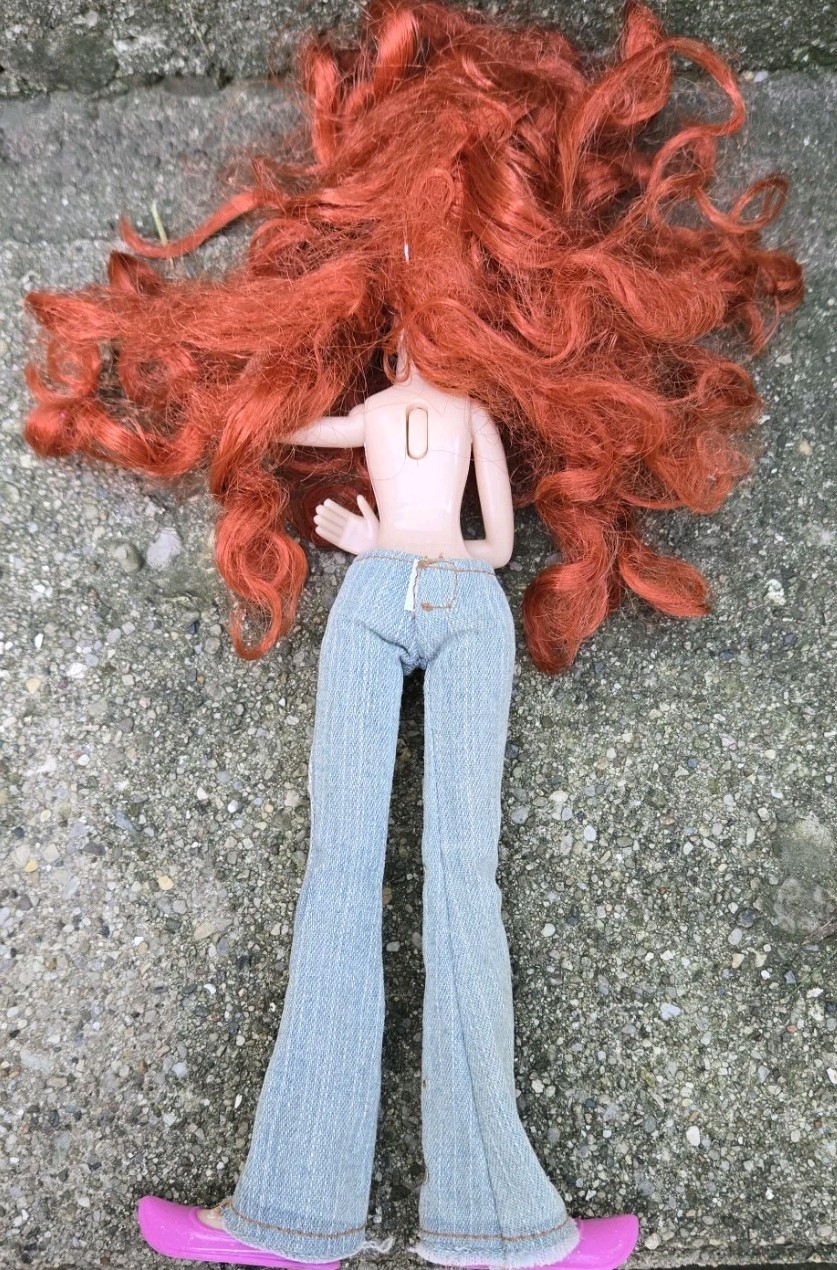 2000s Bratz Tall Breeana Pixiez Doll Original Jeans No Top Or Wings
