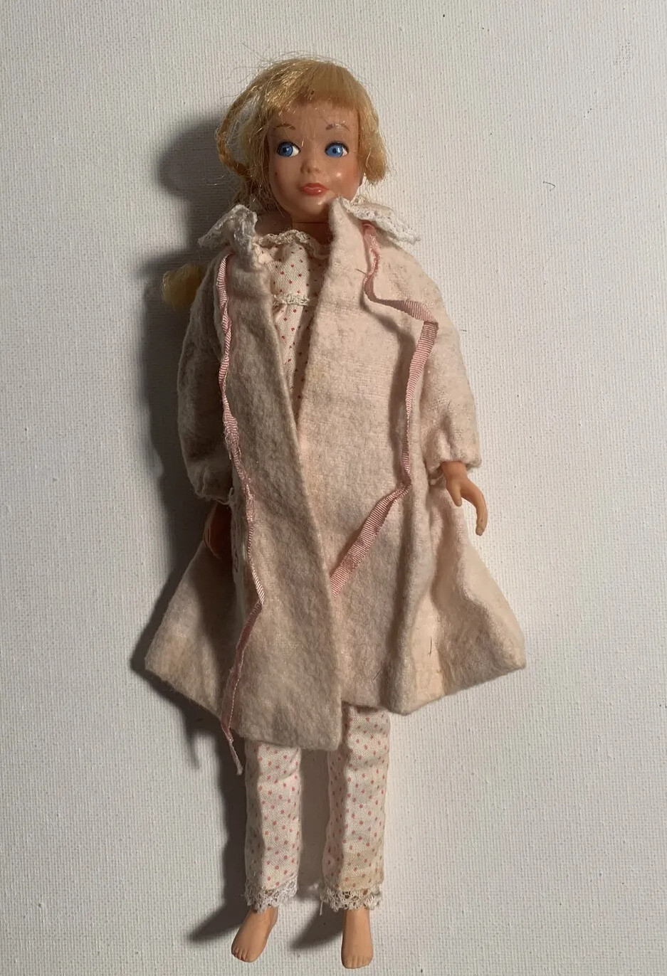 Vintage 1969 BARBIE Skipper Mattel Twist N Turn Light Red Hair – B8