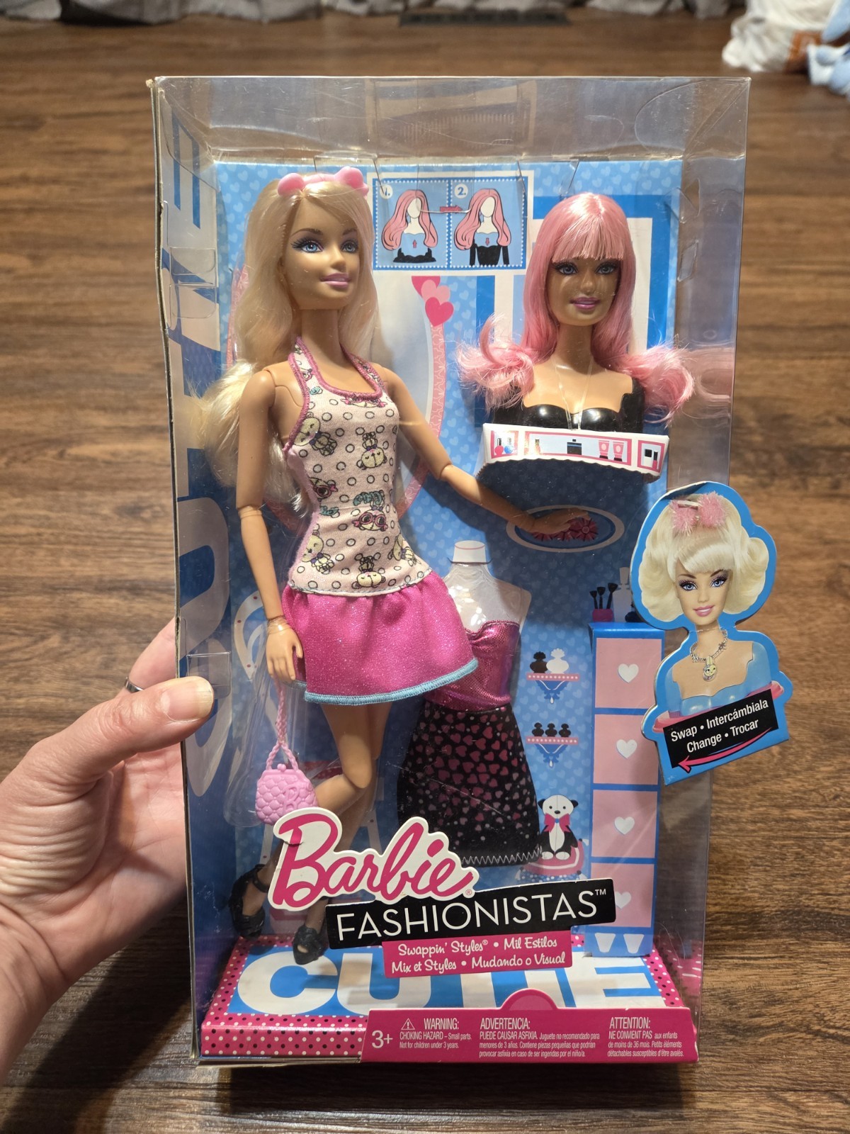 Barbie 2010 Fashionistas Swappin Styles Cutie NRFB