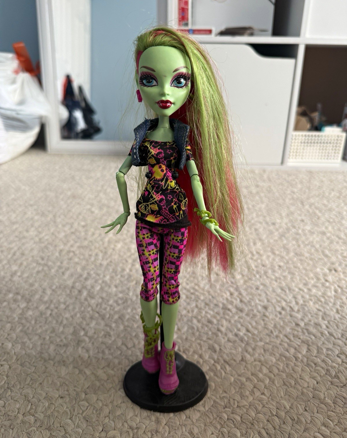 Monster High Venus McFlytrap 11in Articulated Fashion Doll Outfit Green Hair