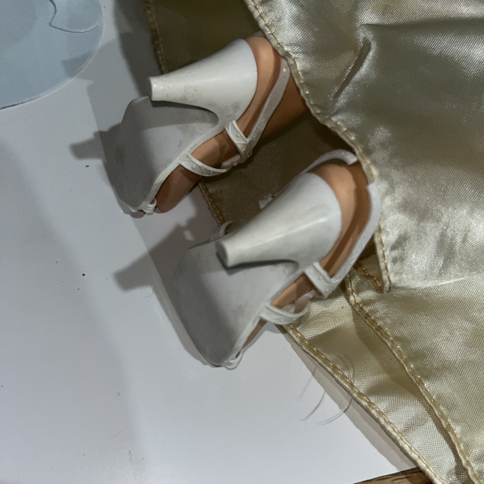 Vintage 1950’s A-E Allied Eastern Rubber Vinyl Fashion Bride Doll 24”
