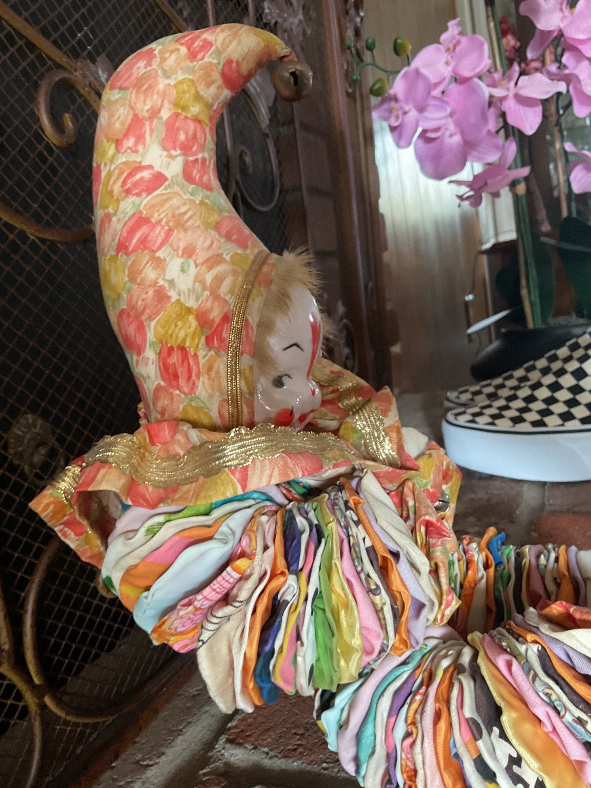 Vintage Yo-Yo Clown Pixie Elf Doll Peach Circles Fabric Plastic Face Flaw
