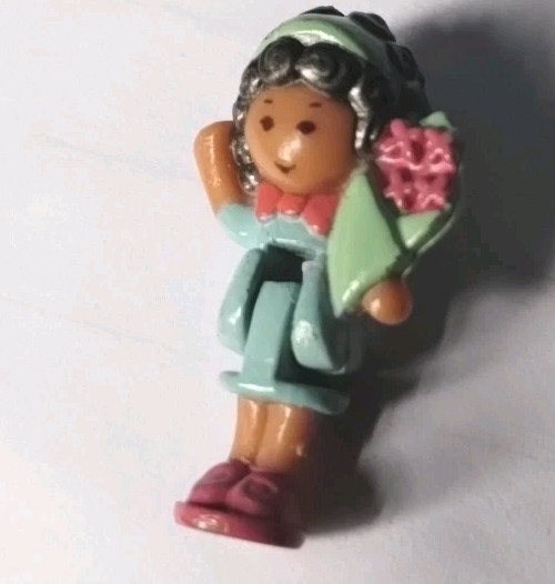 Vintage Polly Pocket Bluebird 1994 Janet Doll w Flowers Doll Only Figure ✨Good