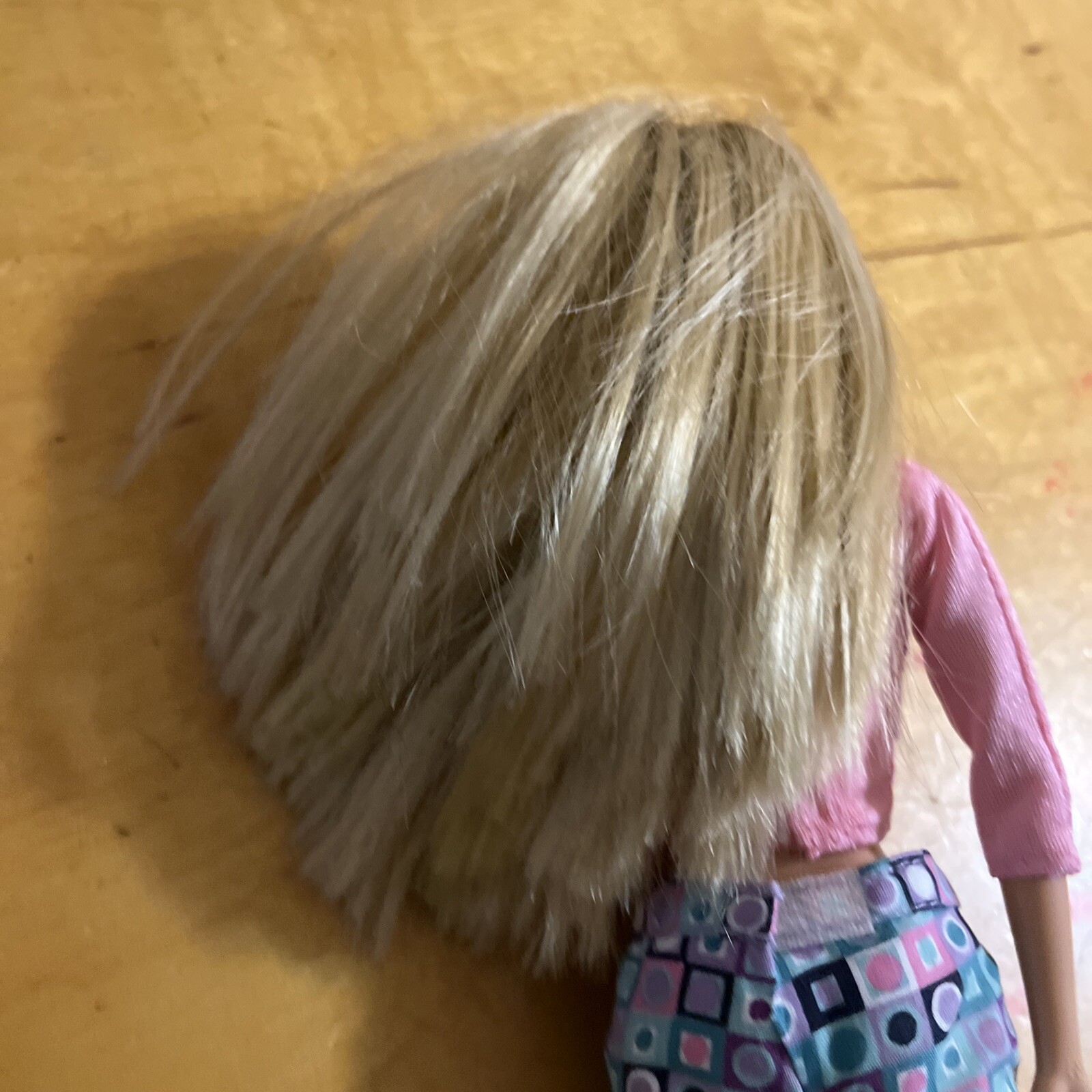 KITTY FUN BARBIE 2000 BLONDE #28612. e1